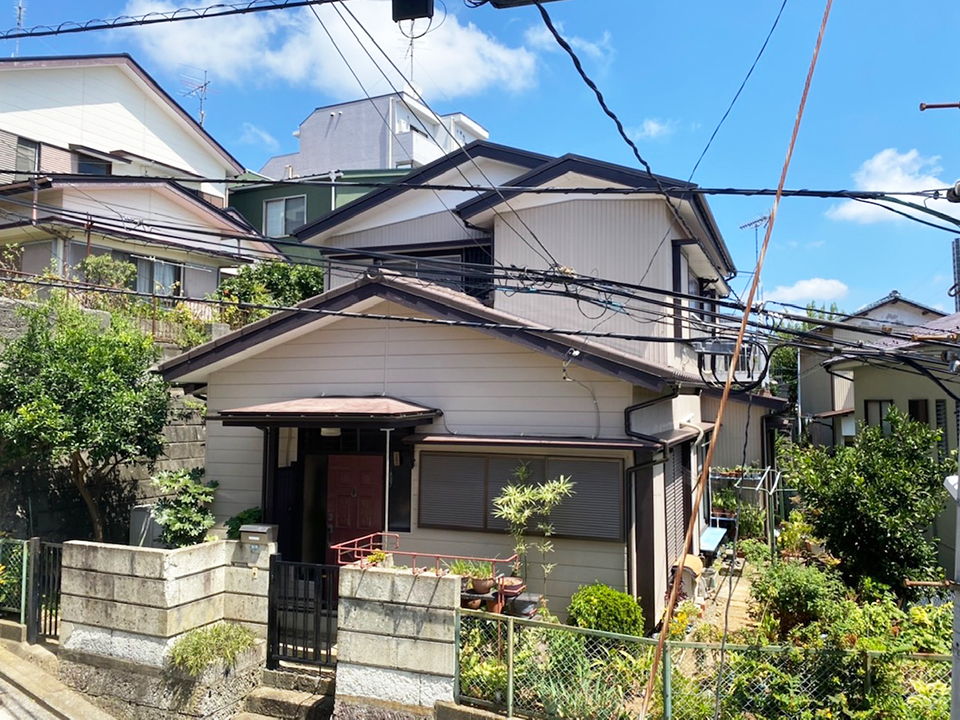 下屋根塗装、大屋根葺き替え工事 下屋根塗装、大屋根葺き替え工事